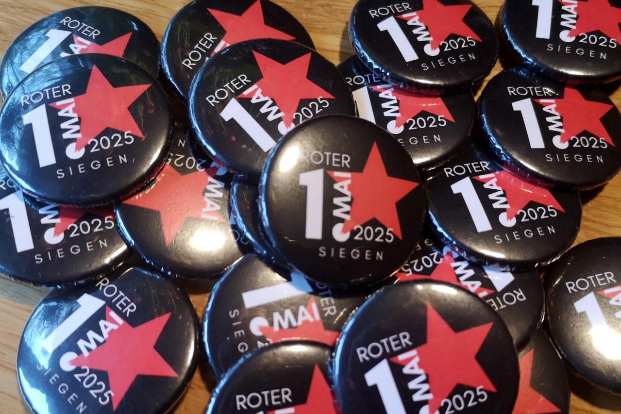 ✭ Die Buttons . . . ✭